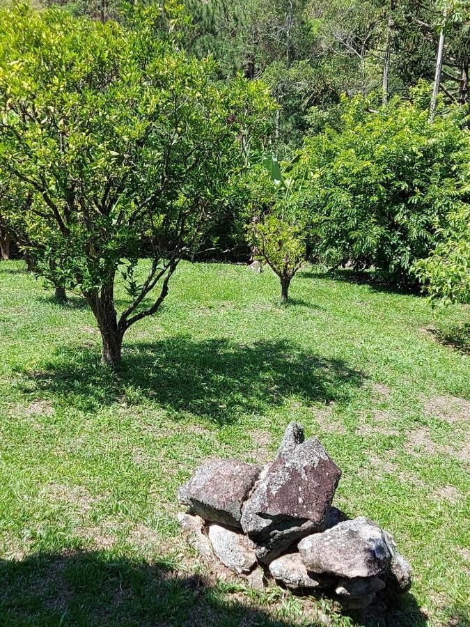 Recanto Magalhaes São Bento do Sapucaí Esterno foto